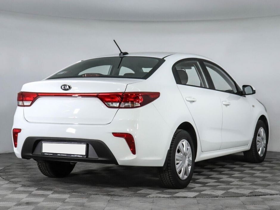 Kia Rio 1.6 АКПП, 2018, 73 000 км фото 5