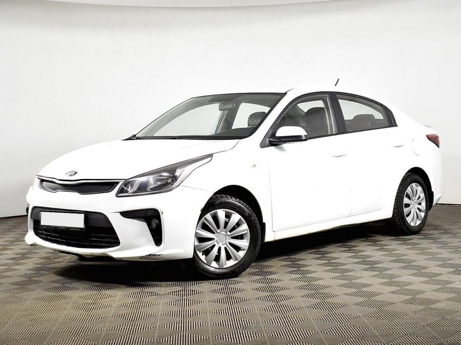 Kia Rio 1.4 АКПП, 2018, 70 000 км фото 1