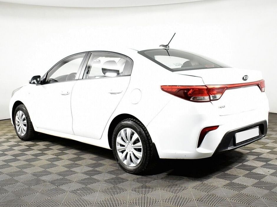 Kia Rio 1.4 АКПП, 2018, 70 000 км фото 7