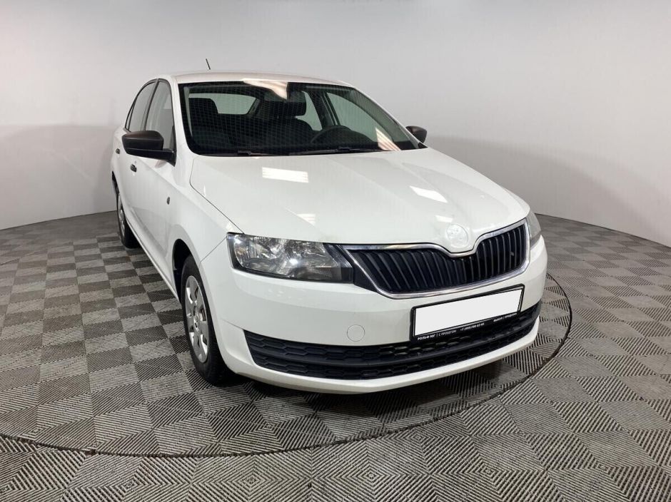 Skoda Rapid 1.6 МКПП, 2015, 97 000 км фото 3