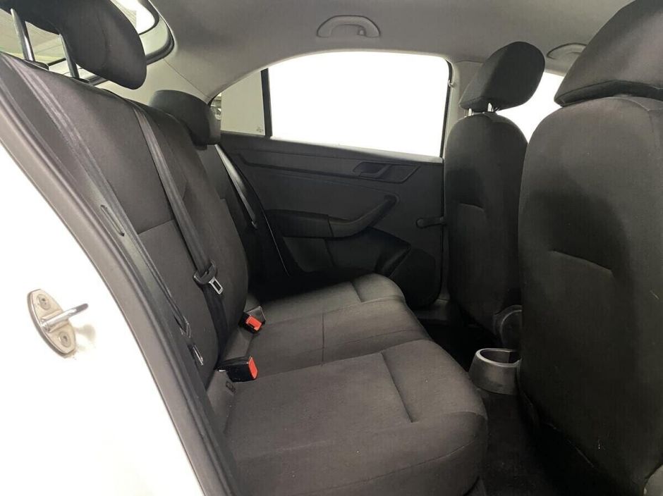 Skoda Rapid 1.6 МКПП, 2015, 97 000 км фото 13