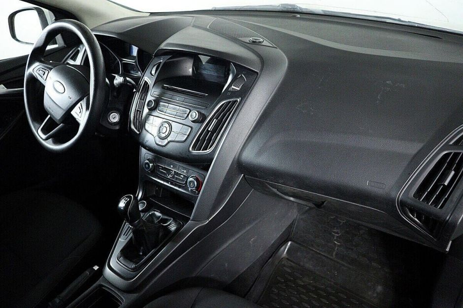 Ford Focus 1.6 МКПП, 2018, 64 000 км фото 9