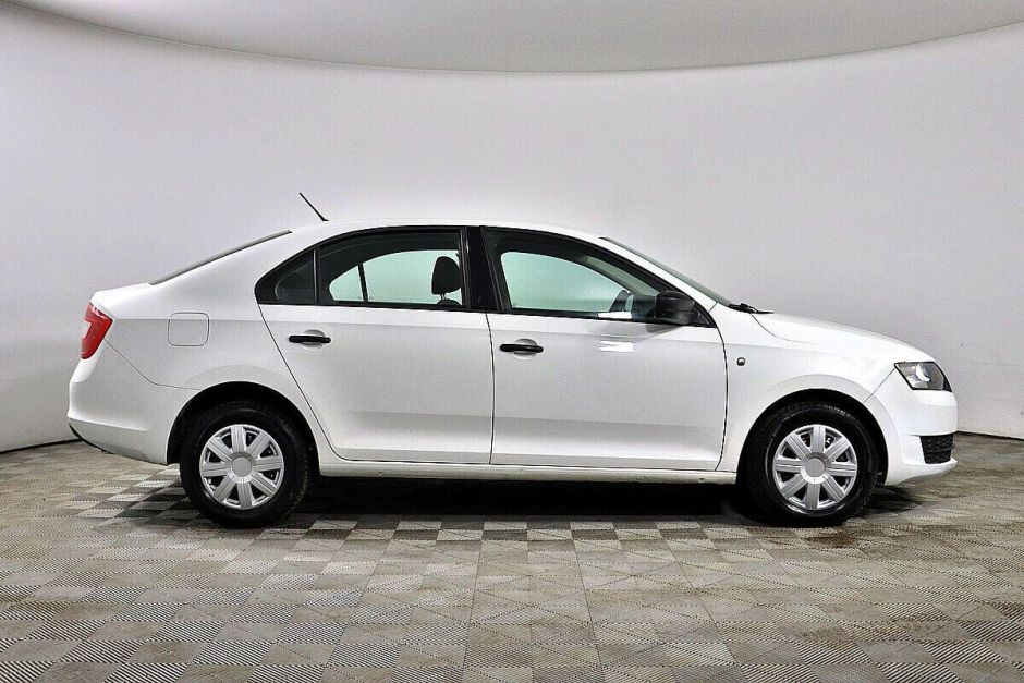 Skoda Rapid 1.6 МКПП, 2015, 99 000 км фото 4