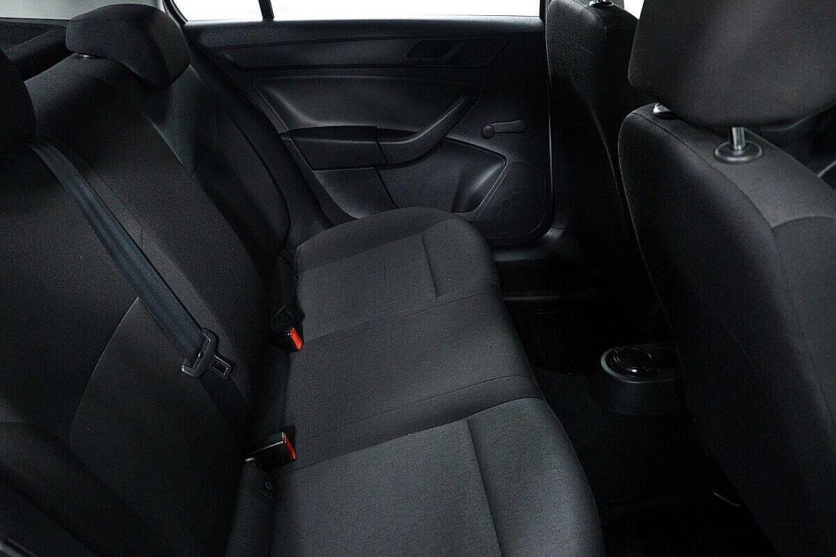 Skoda Rapid 1.6 МКПП, 2015, 99 000 км фото 11