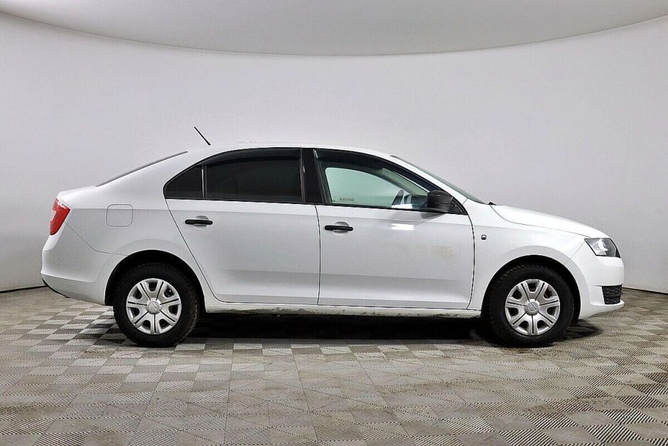 Skoda Rapid 1.6 МКПП, 2015, 109 000 км фото 4