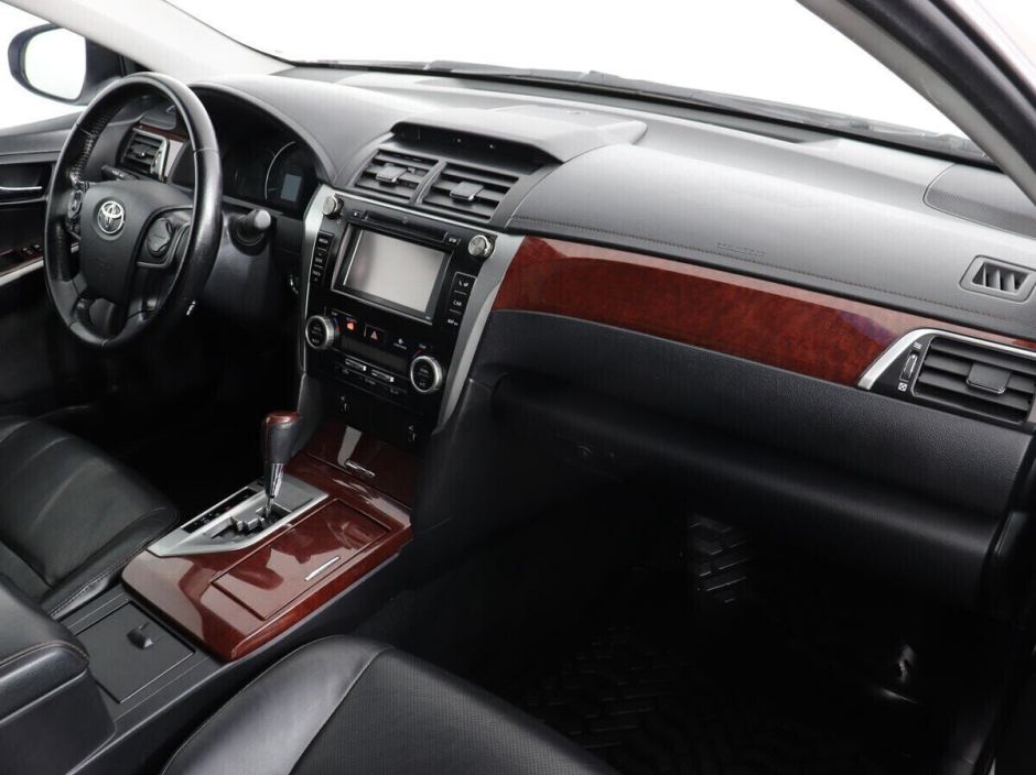 Toyota Camry 2.5 АКПП, 2012, 144 000 км фото 10