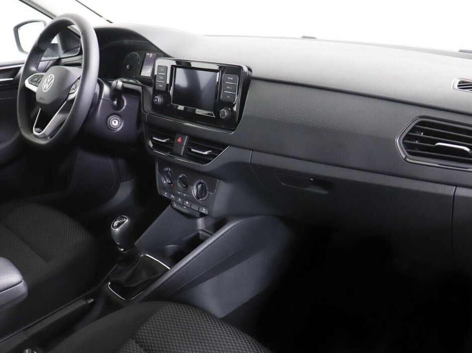 Volkswagen Polo 1.6 МКПП, 2022, 16 000 км фото 9