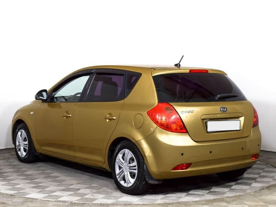 Kia Ceed 1.6 МКПП, 2009, 174 000 км фото 7