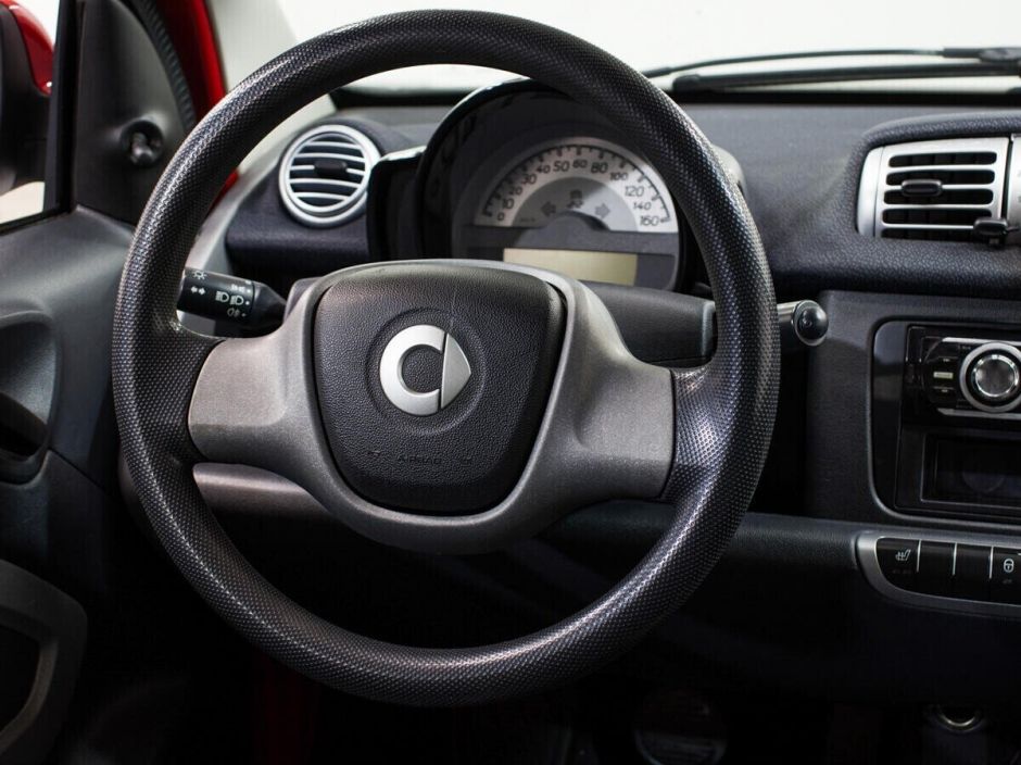 Smart Fortwo 1.0 РКПП, 2015, 105 000 км фото 13