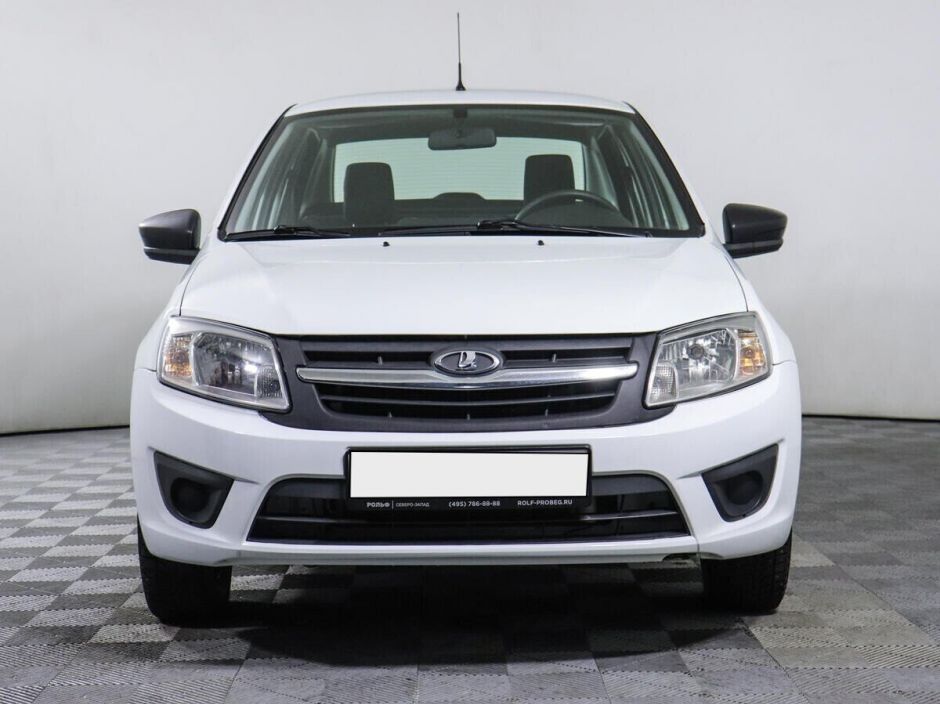 LADA (ВАЗ) Granta 1.6 МКПП, 2018, 64 000 км фото 2