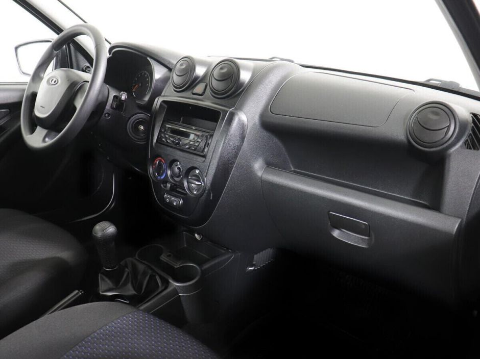 LADA (ВАЗ) Granta 1.6 МКПП, 2018, 64 000 км фото 9