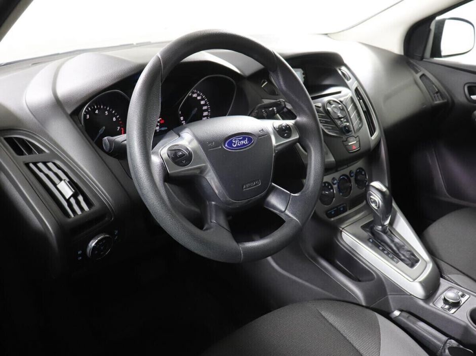 Ford Focus 1.6 РКПП, 2013, 121 000 км фото 14