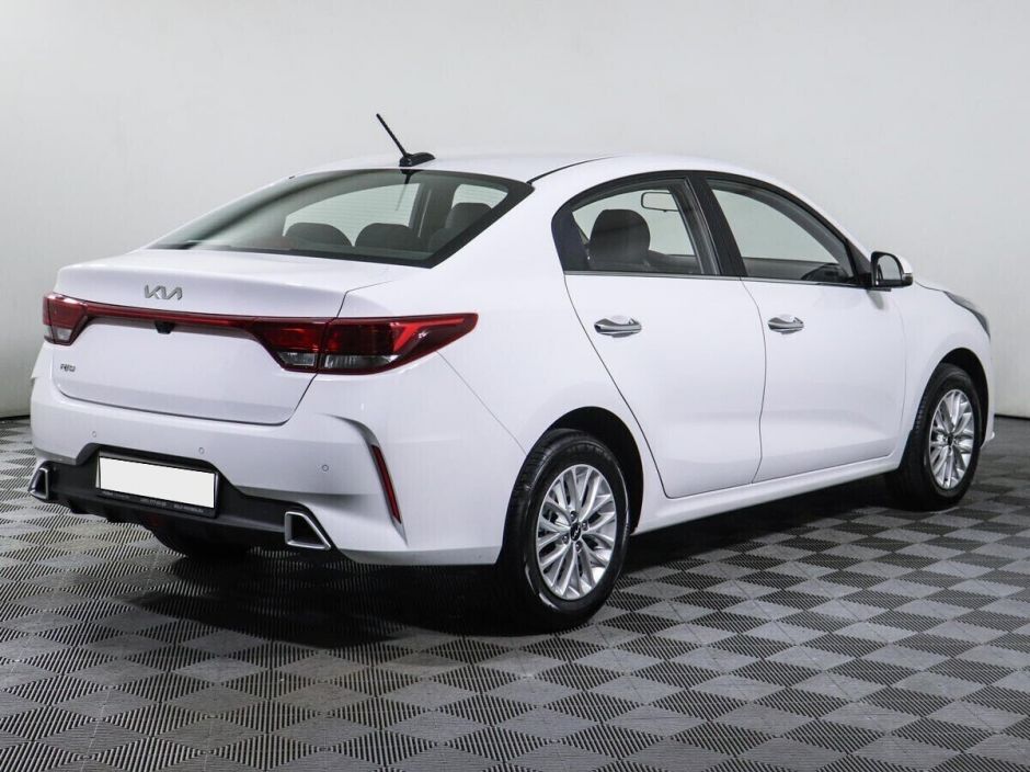 Kia Rio 1.6 АКПП, 2021, 30 000 км фото 5
