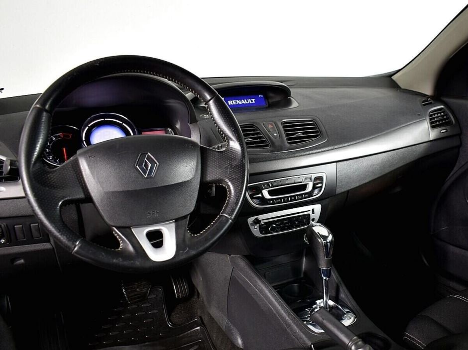 Fluence вариатор. Рено флюенс 2013г. вариатор fluence. renault fluence 2014 confort салон. renault fluence 2014 подогрев сидений.