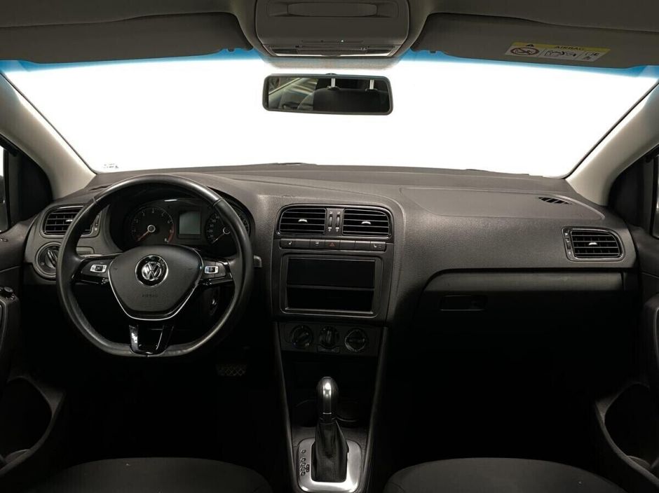 Volkswagen Polo 1.6 АКПП, 2020, 48 000 км фото 10