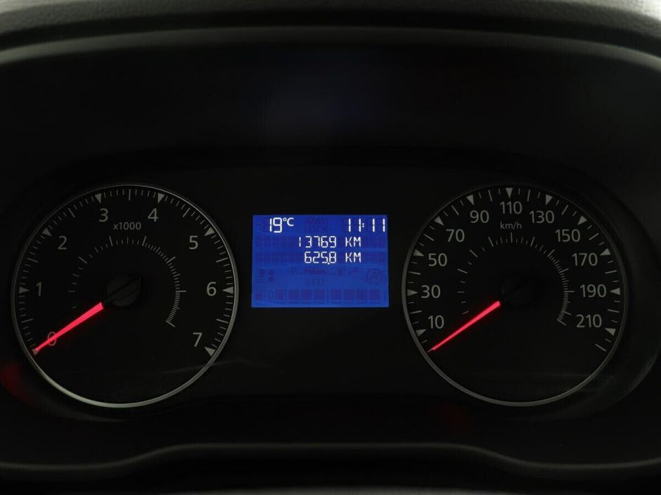 Renault Duster 1.6 МКПП, 2021, 34 000 км фото 13