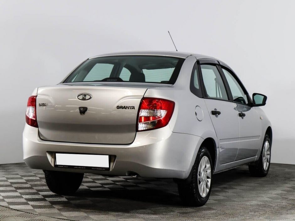 LADA (ВАЗ) Granta 1.6 МКПП, 2018, 67 000 км фото 5