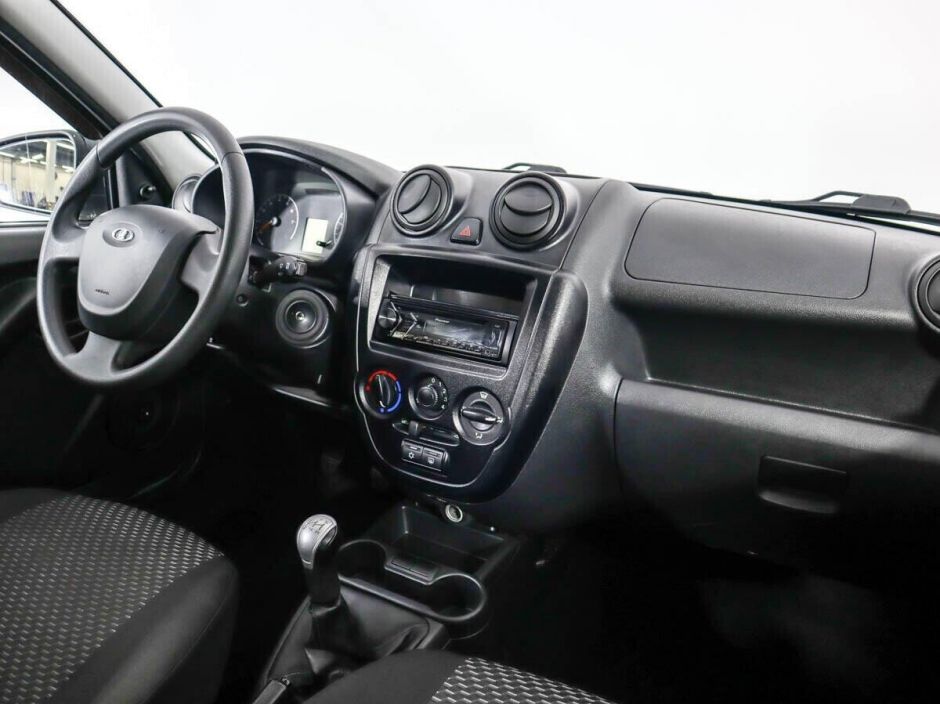 LADA (ВАЗ) Granta 1.6 МКПП, 2018, 67 000 км фото 9