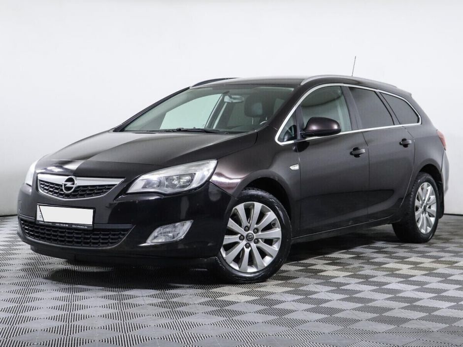 Opel Astra 1.6 АКПП, 2012, 131 000 км фото 1