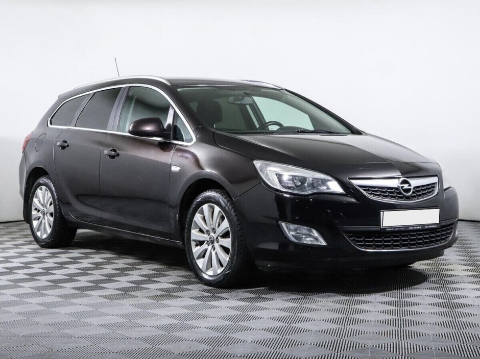 Opel Astra 1.6 АКПП, 2012, 131 000 км фото 3