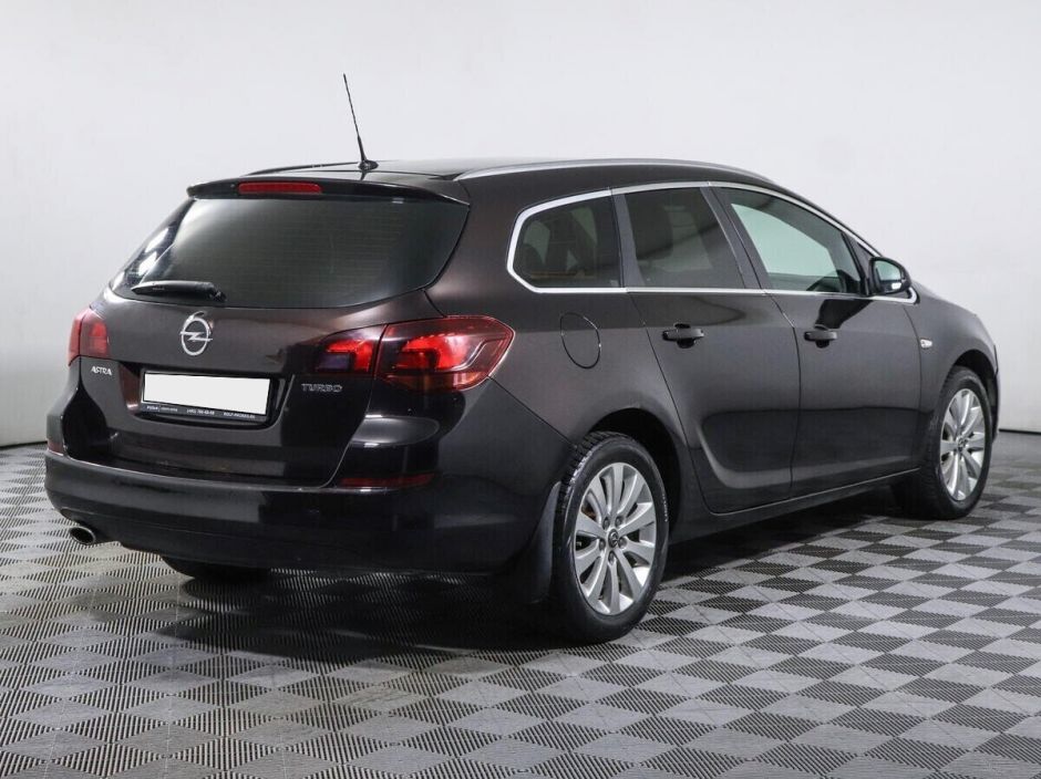 Opel Astra 1.6 АКПП, 2012, 131 000 км фото 5