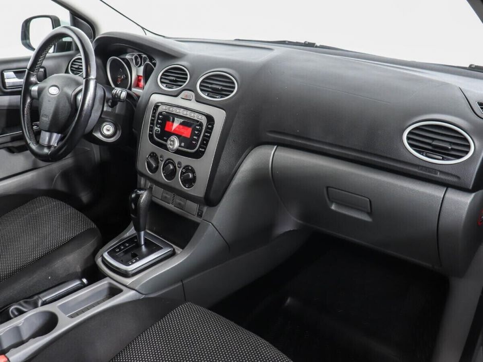Ford Focus 1.6 АКПП, 2010, 170 000 км фото 10