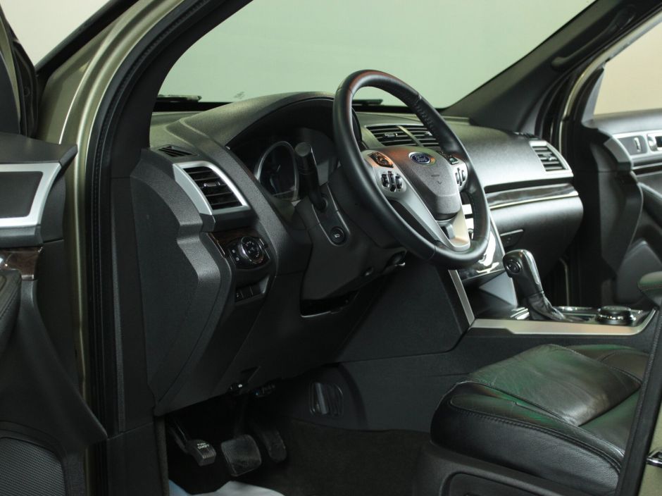 Ford Explorer 3.5 АКПП, 2012, 129 321 км фото 5