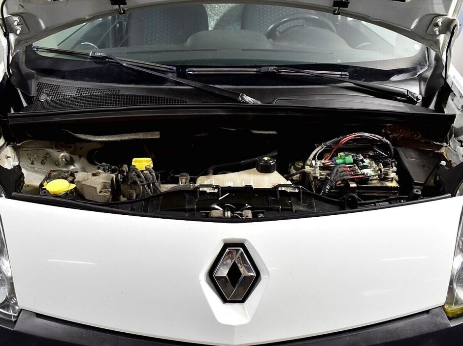 Renault Kangoo 1.6 МКПП, 2012, 142 000 км фото 9