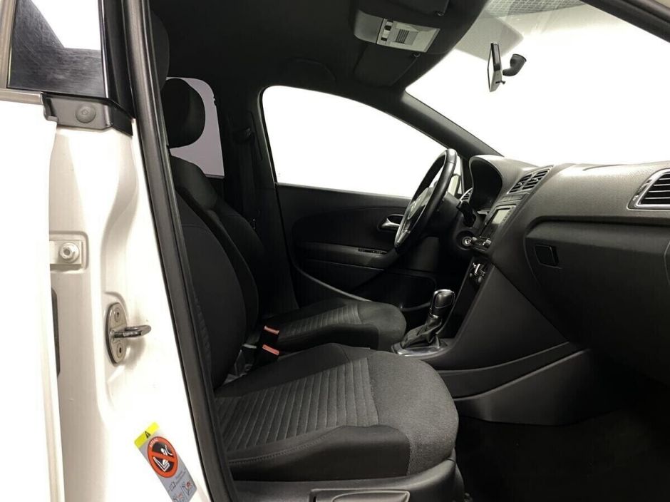 Volkswagen Polo 1.4 РКПП, 2012, 142 000 км фото 12