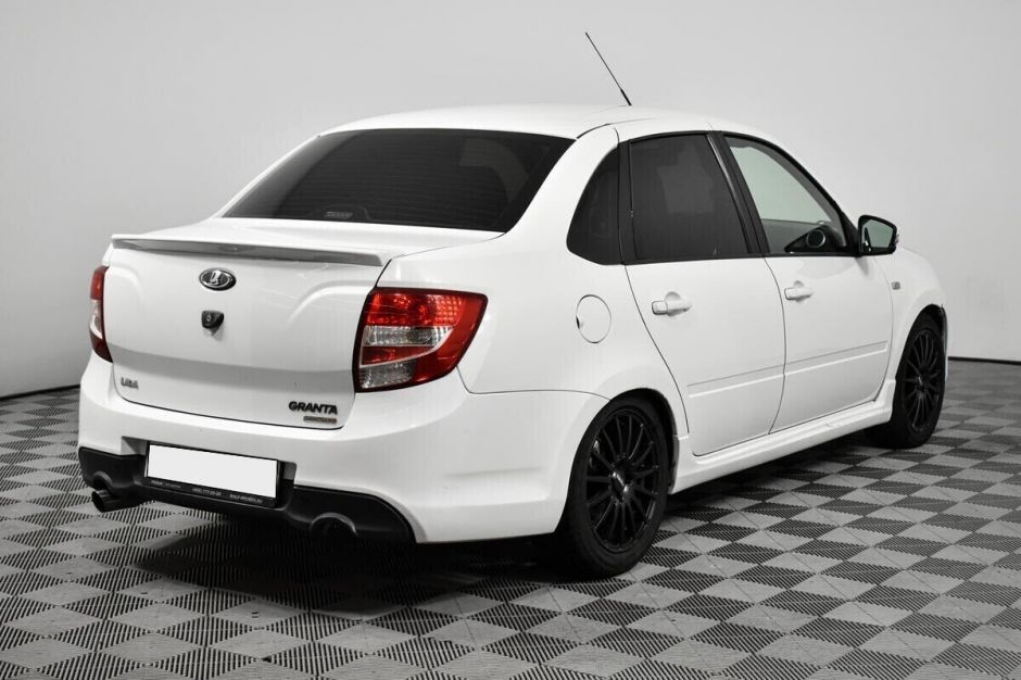 LADA (ВАЗ) Granta 1.6 МКПП, 2016, 85 000 км фото 5