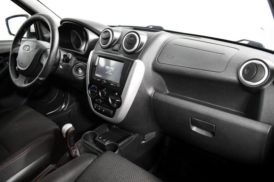 LADA (ВАЗ) Granta 1.6 МКПП, 2016, 85 000 км фото 9