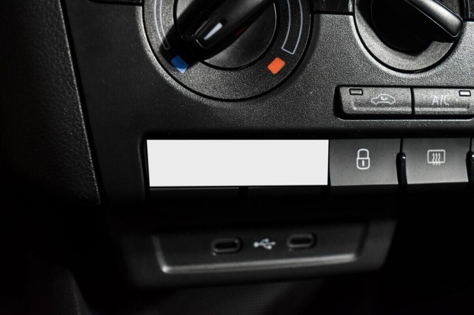 Volkswagen Polo 1.6 МКПП, 2021, 35 000 км фото 15