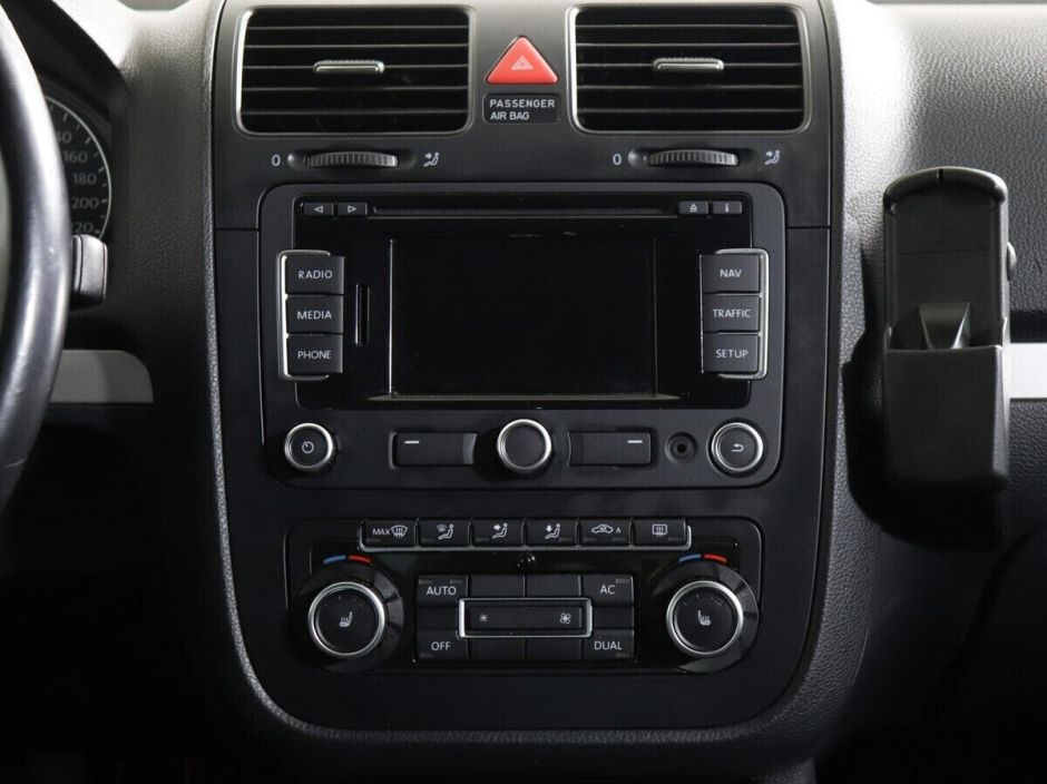 Volkswagen Jetta 1.4 РКПП, 2010, 166 000 км фото 13