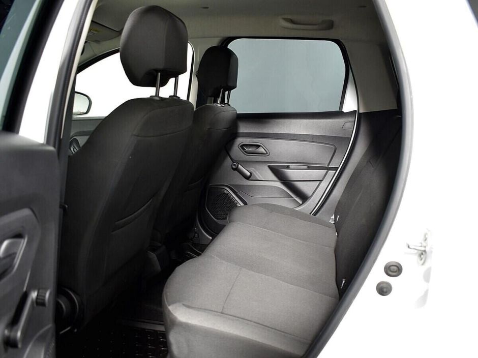 Renault Duster 1.6 МКПП, 2021, 37 000 км фото 12