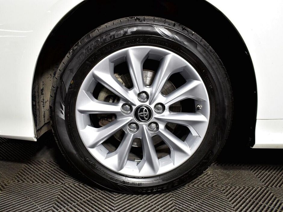 Toyota Corolla 1.6 МКПП, 2019, 58 000 км фото 19