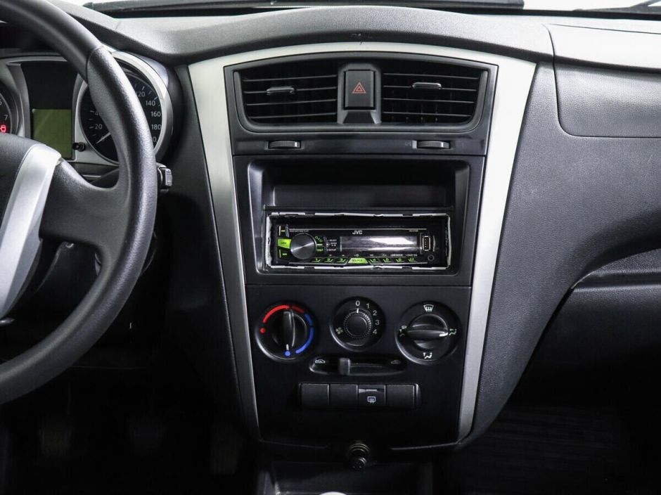 Datsun on-DO 1.6 МКПП, 2014, 122 000 км фото 13