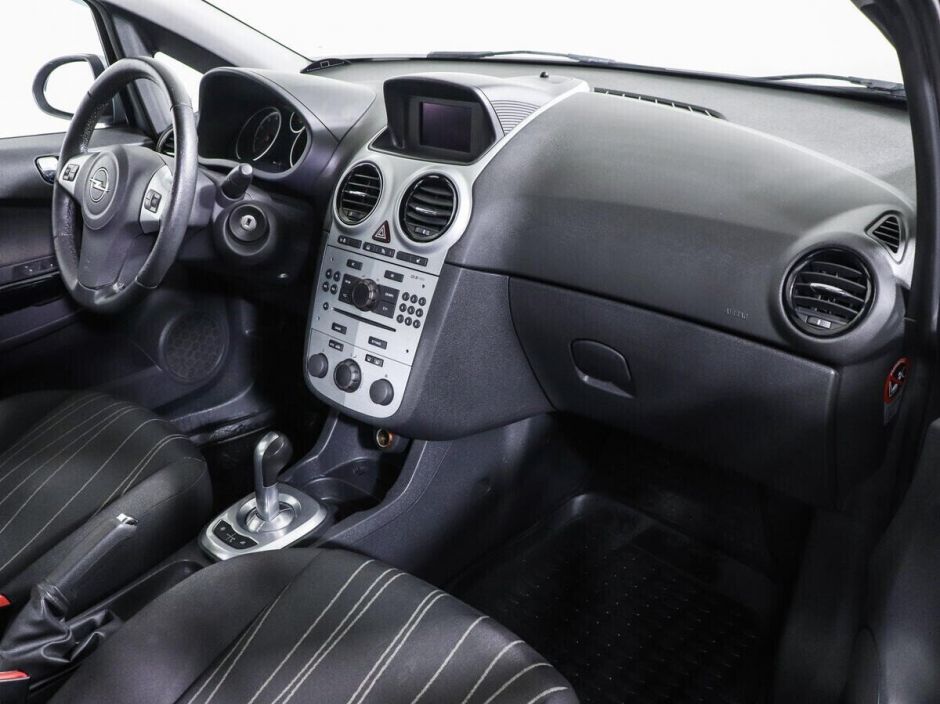 Opel Corsa 1.2 РКПП, 2008, 190 000 км фото 9