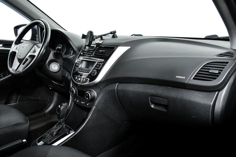 Hyundai Solaris 1.6 АКПП, 2015, 98 000 км фото 9