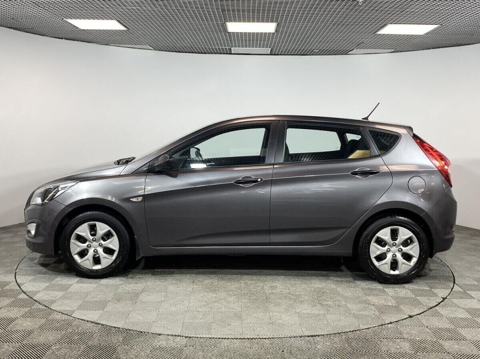 Hyundai Solaris 1.4 МКПП, 2015, 110 000 км фото 8