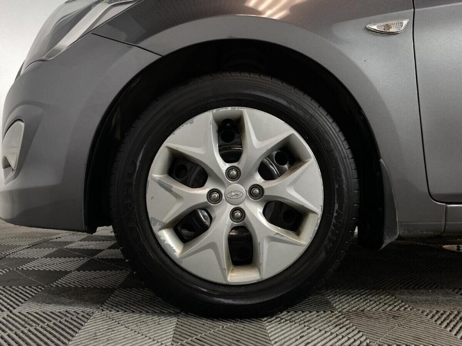 Hyundai Solaris 1.4 МКПП, 2015, 110 000 км фото 19