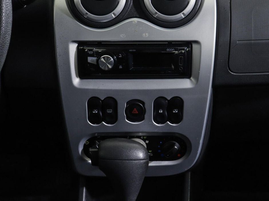 Renault Sandero 1.6 АКПП, 2011, 151 000 км фото 13