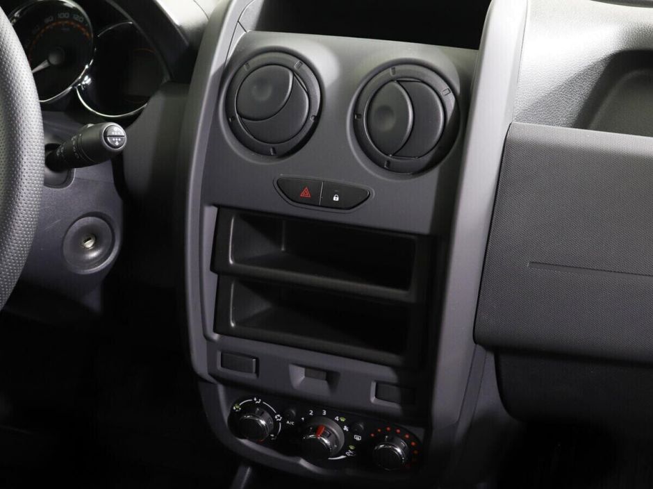 LADA (ВАЗ) Largus 1.6 МКПП, 2021, 32 000 км фото 12