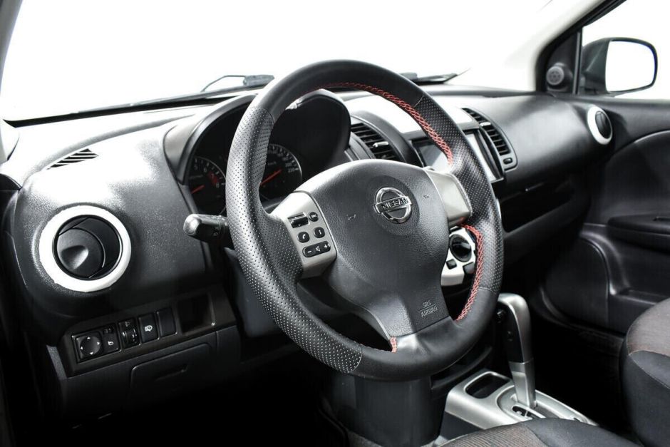 Nissan Note 1.6 АКПП, 2010, 170 000 км фото 13