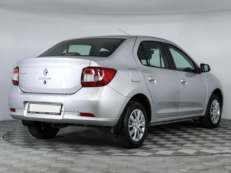 Renault Logan 1.6 МКПП, 2014, 117 000 км фото 5