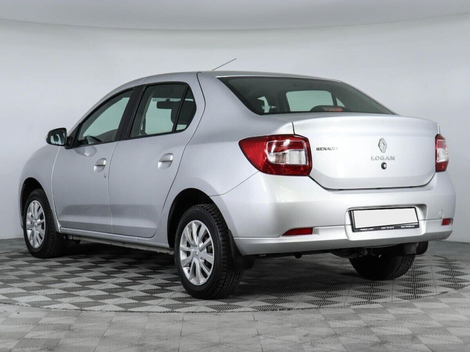 Renault Logan 1.6 МКПП, 2014, 117 000 км фото 7