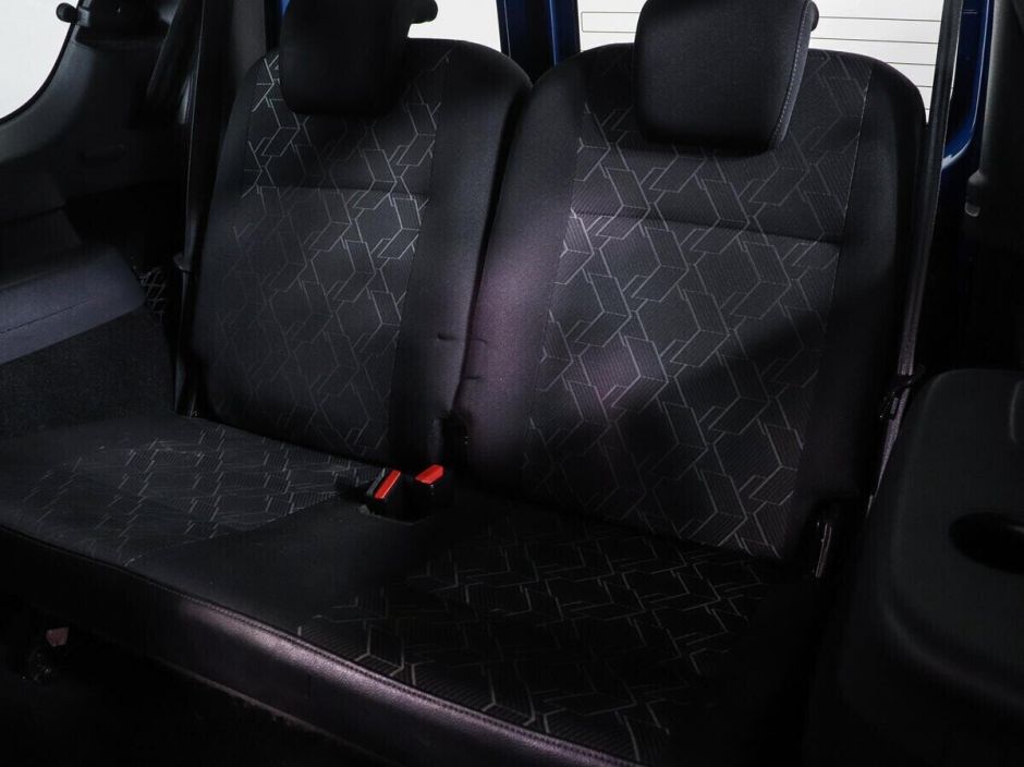 LADA (ВАЗ) Largus 1.6 МКПП, 2020, 48 000 км фото 15