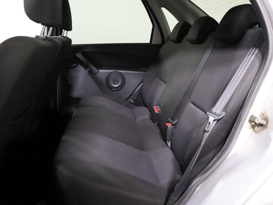 LADA (ВАЗ) Granta 1.6 МКПП, 2012, 133 000 км фото 10