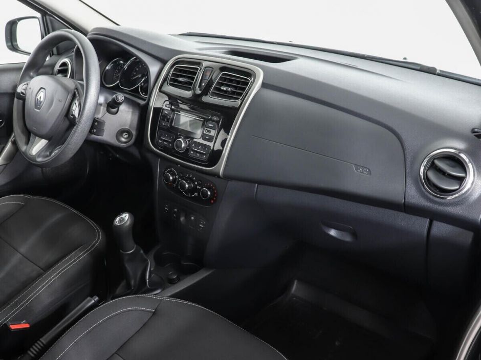 Renault Logan 1.6 МКПП, 2014, 117 000 км фото 10