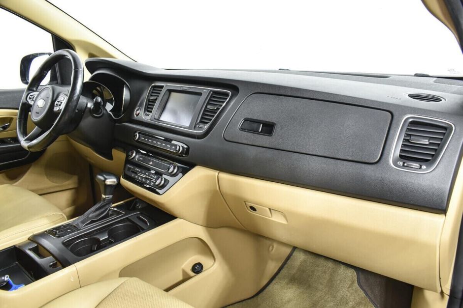 Kia Carnival 2.2 АКПП, 2016, 95 000 км фото 10