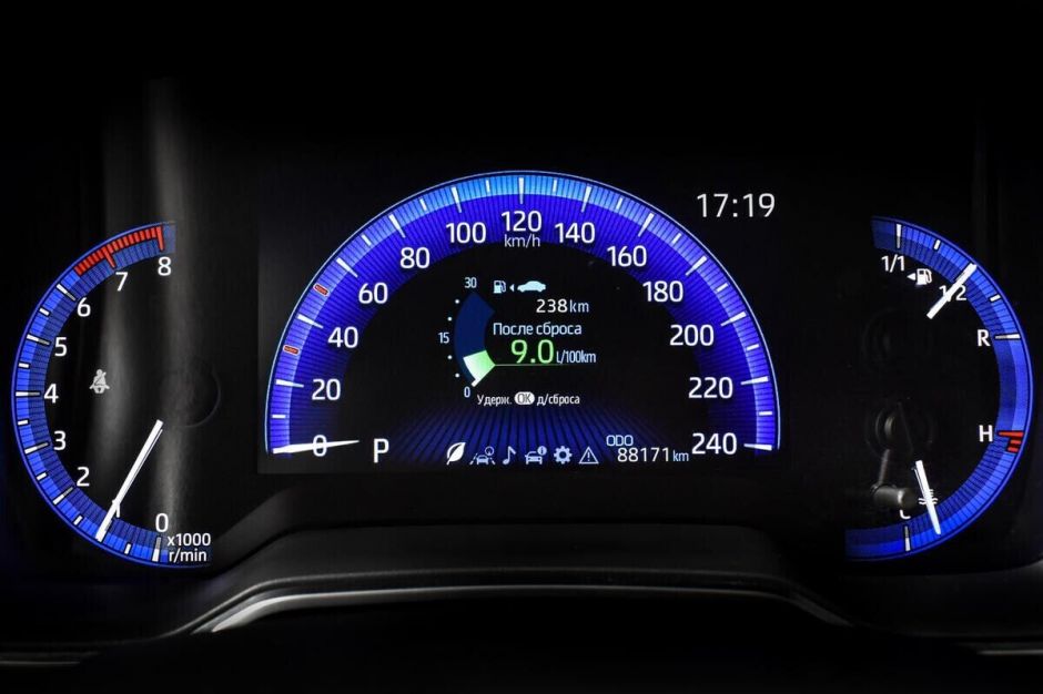 Toyota Corolla 1.6 CVT, 2019, 54 000 км фото 10